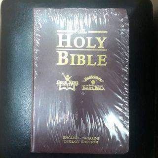 The Holy Bible Good News Translation / Magandang Balita Biblia (English - Tagalog, Diglot Edition)