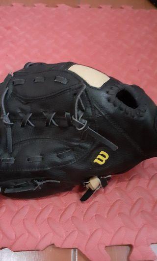Wilson Baseball Gloves Left-Handed, Used, Authentic, Negotiable