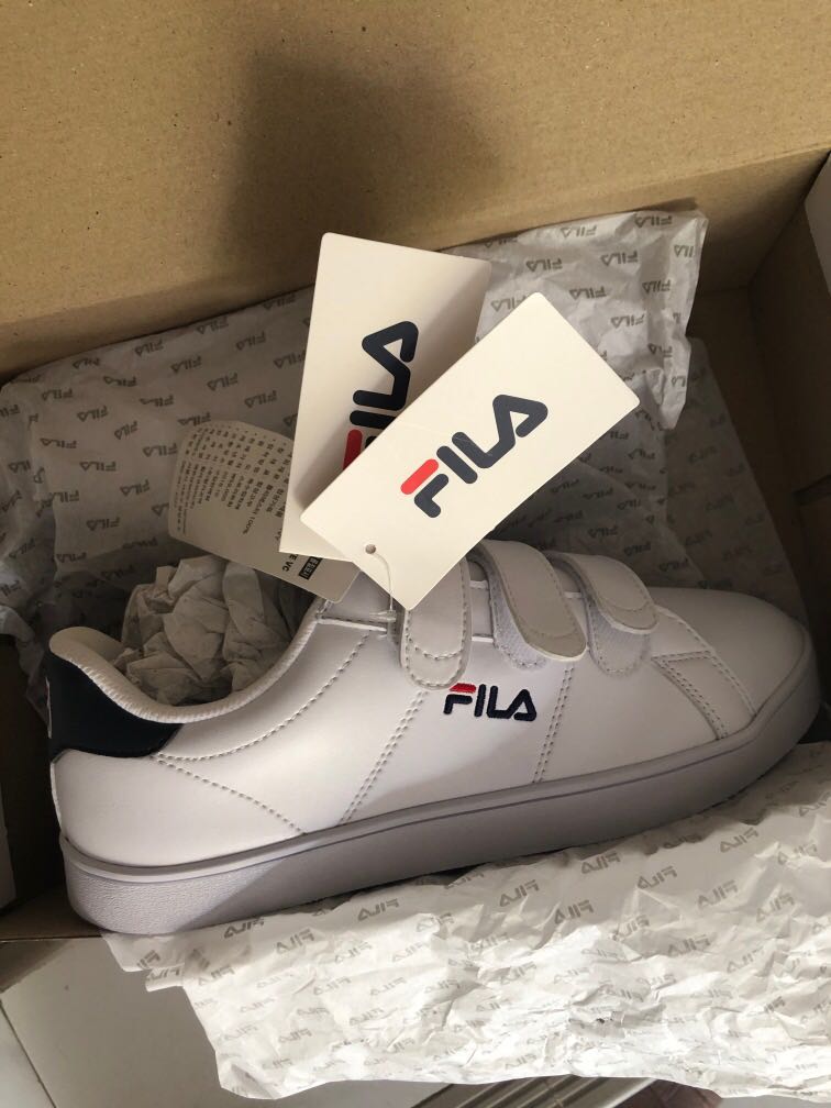 BNIB FILA COURT DELUXE NAVY VELCRO Men s Fashion Footwear Dress