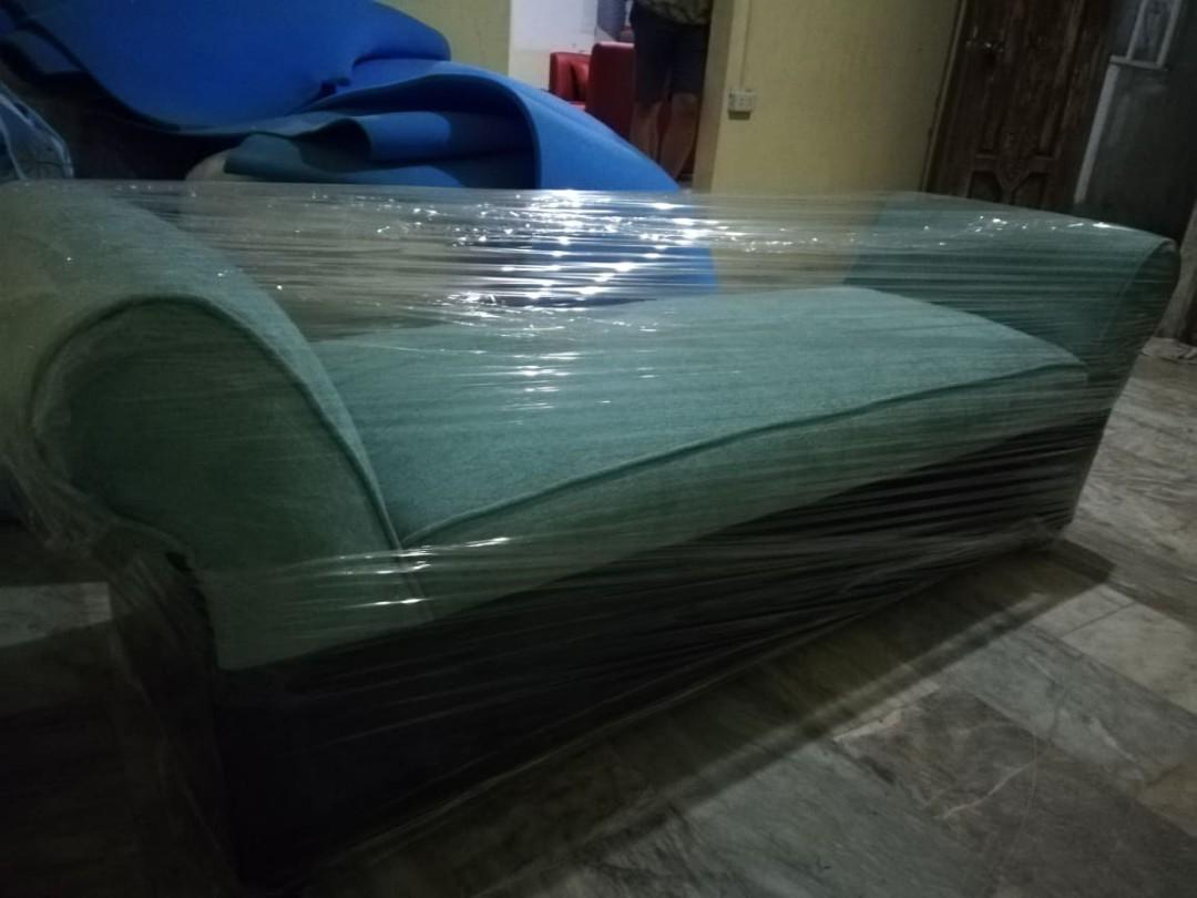 Cleopatra / DIVAN (Category: Sofas) located in San Pablo. Submitted by minavillanueva787 (Listing ID 260083532, Image 2). Description: Size available 48-60-72 inches Pure foam inside Pwede pa po pumili ng ibang color Sure na matibay direct pagawaan po kami.