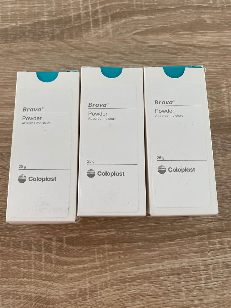 Coloplast Brava powder absorbs moisture, Health & Nutrition, Medical