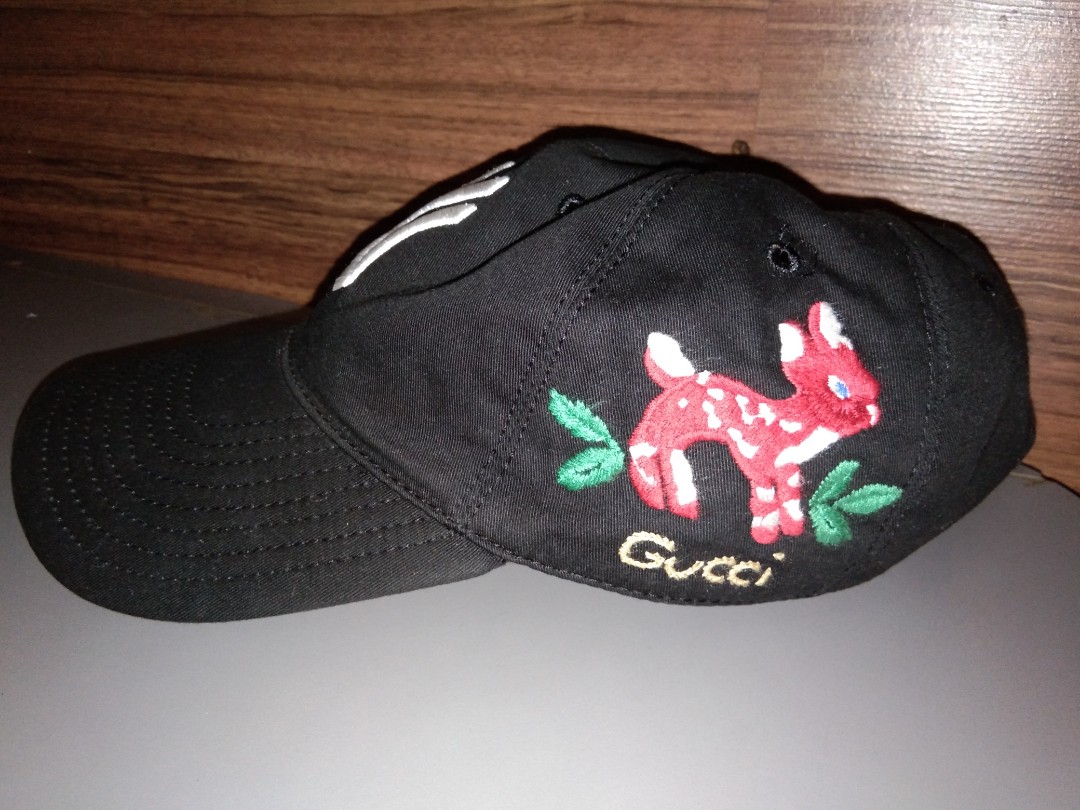 gucci hat la