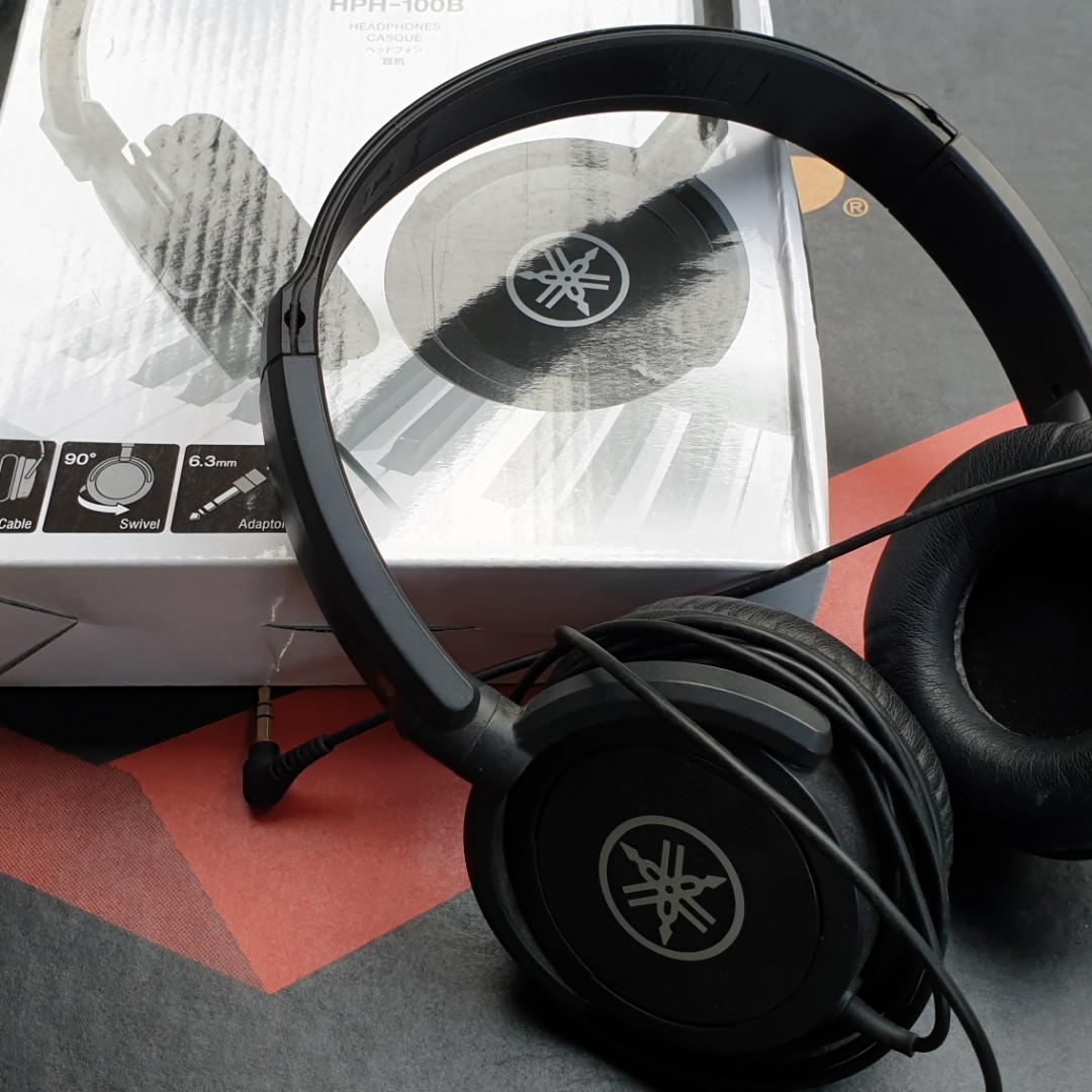 Headset Yamaha HPH-100B, Elektronik, Audio di Carousell