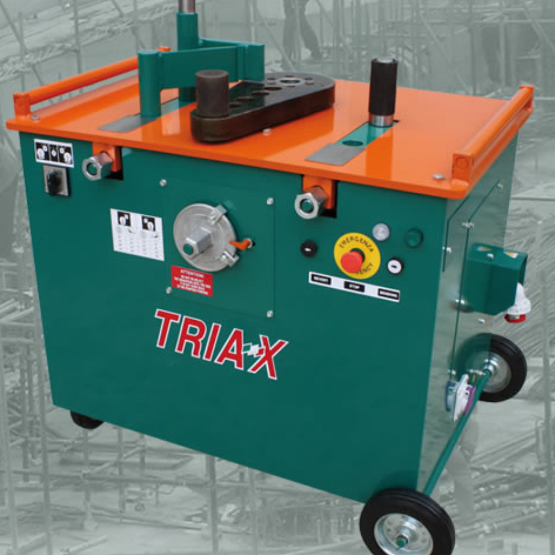 Italy Rebar Bender machine, Commercial & Industrial, Construction Tools