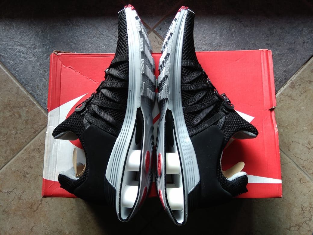 sepatu nike shox gravity