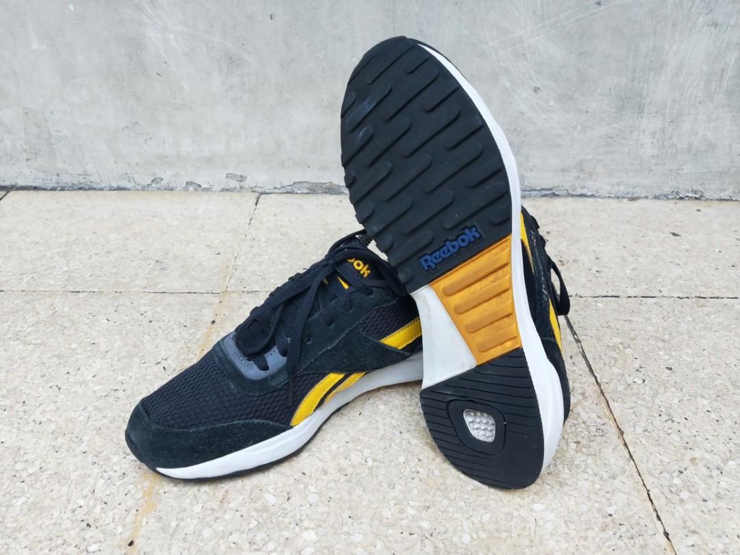 reebok royal chase