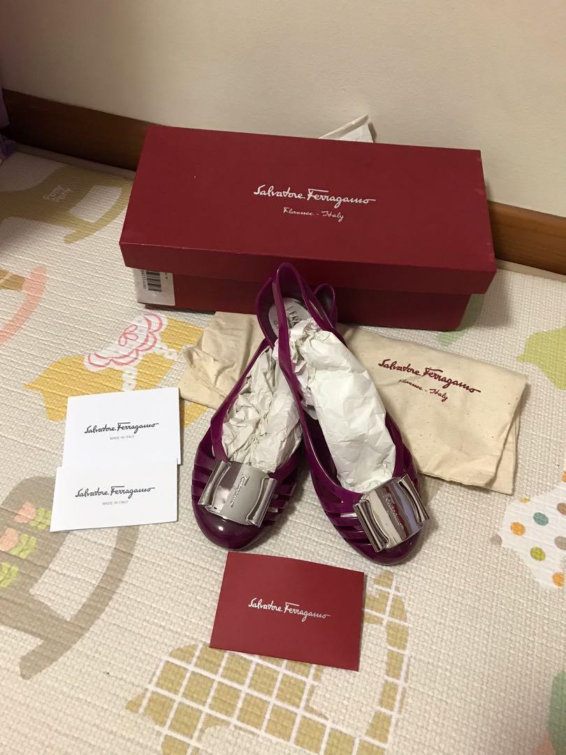 salvatore ferragamo jelly shoes original