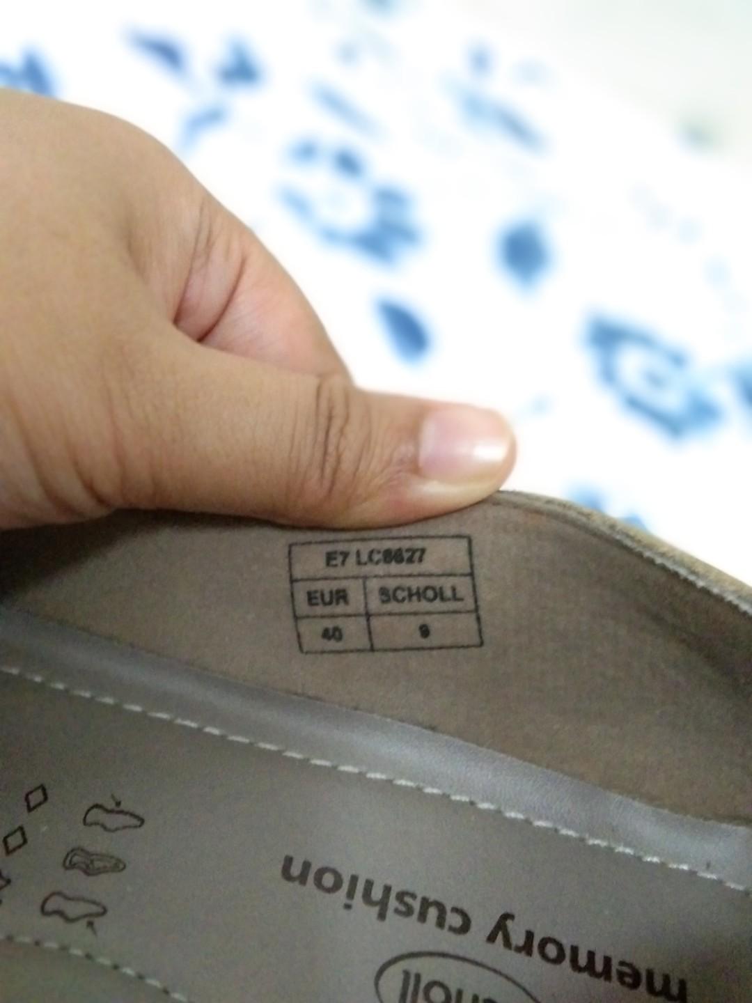 scholl memory cushion shoes