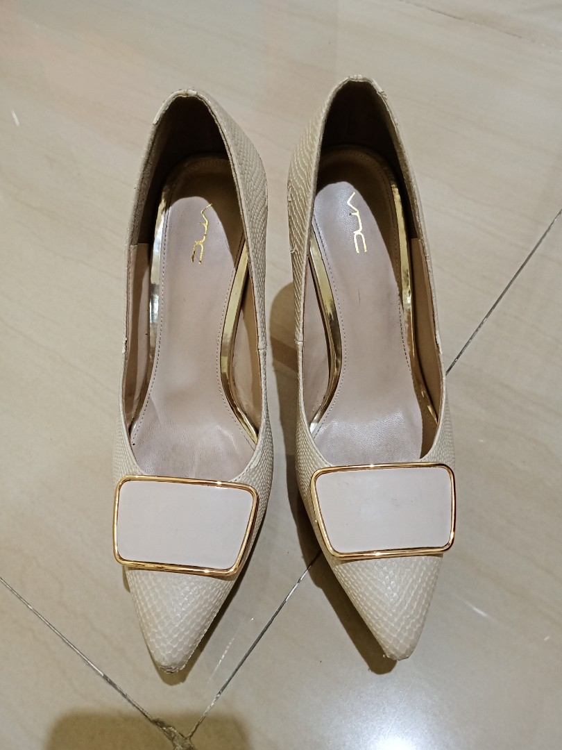 Sepatu Hak 5cm Women S Fashion Women S Shoes On Carousell