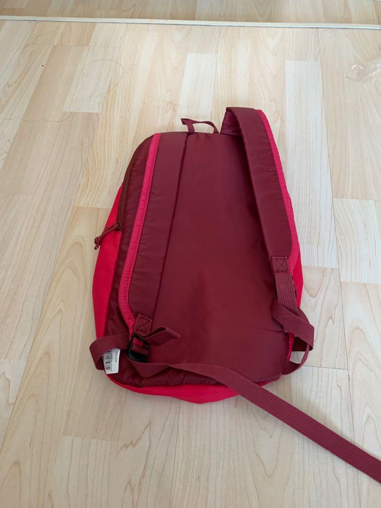 Small Red Backpack (Category: Backpacks) located in Singapore. Submitted by dipperpines (Listing ID 260051901, Image 2). Description: its a small backpack! good for ur kids when u go out on trips good for you if you like to go adventure good for you if you like small backpacks good for you if you like red.