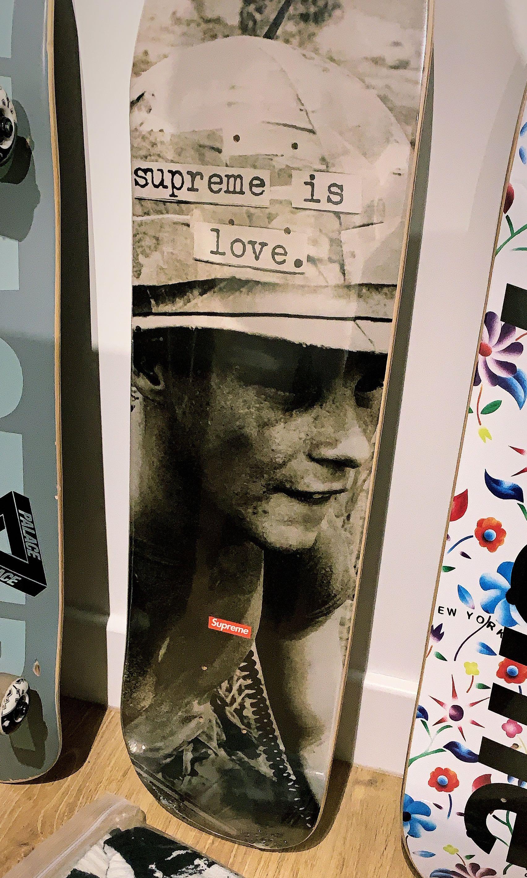 supreme is Love Skateboard