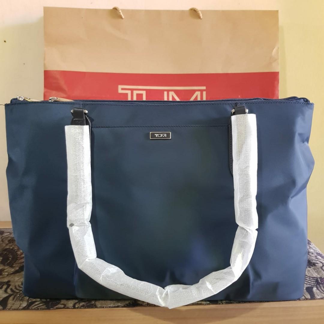 Tumi elinor business tote clearance