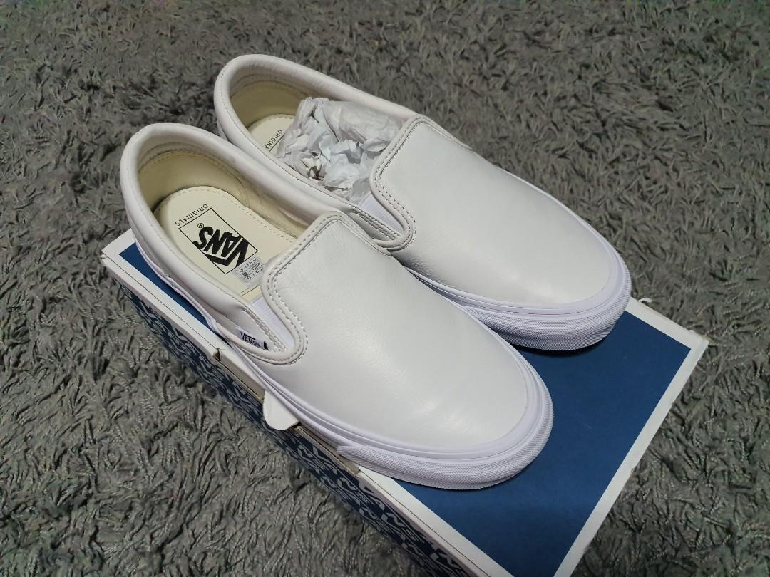 vans premium leather slip on white