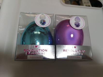 Egg 🥚 eyeshadow & highlighter - I ❤️ Revolution