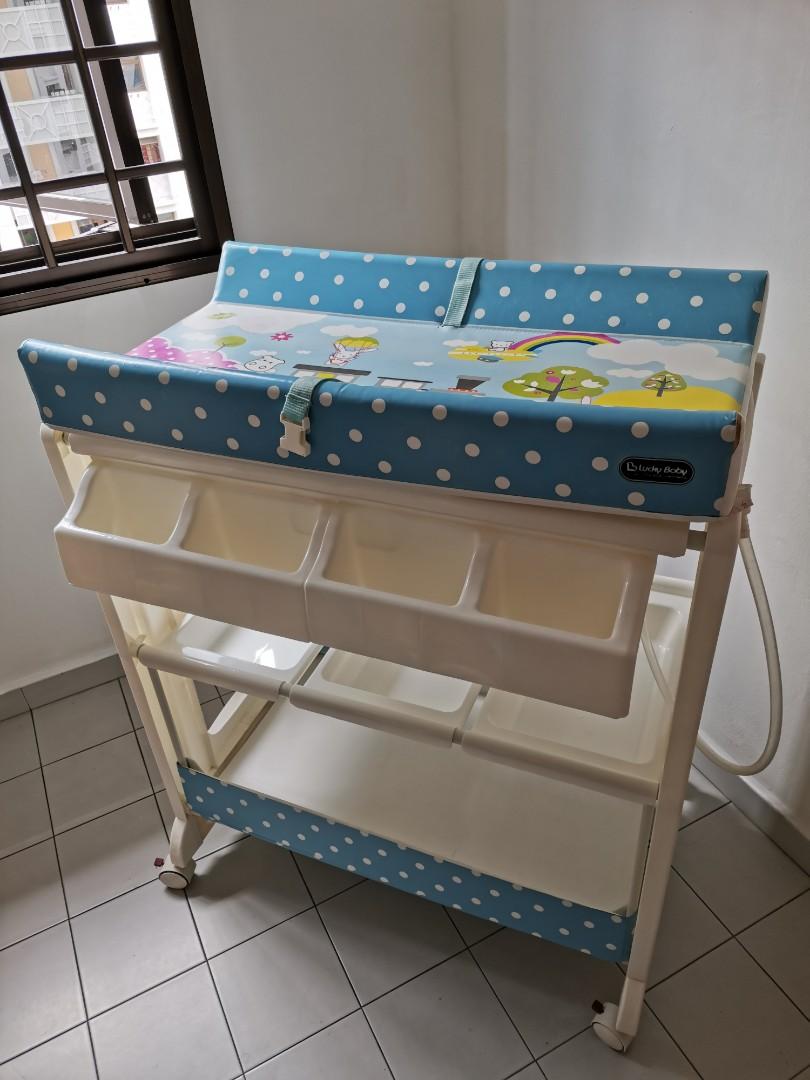 over bath changing unit