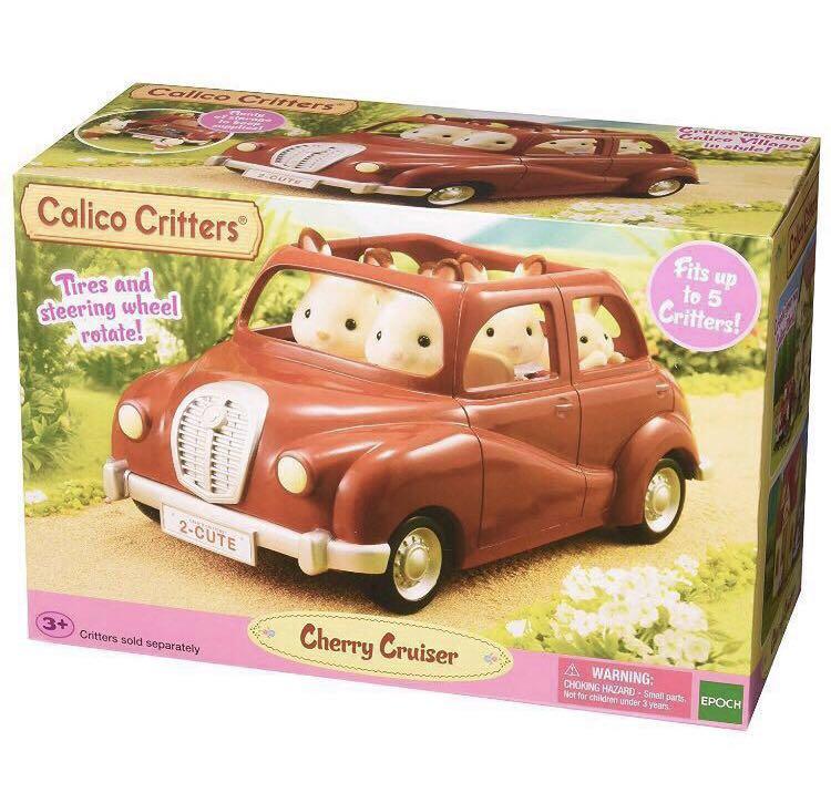 sylvanian families red saloon car