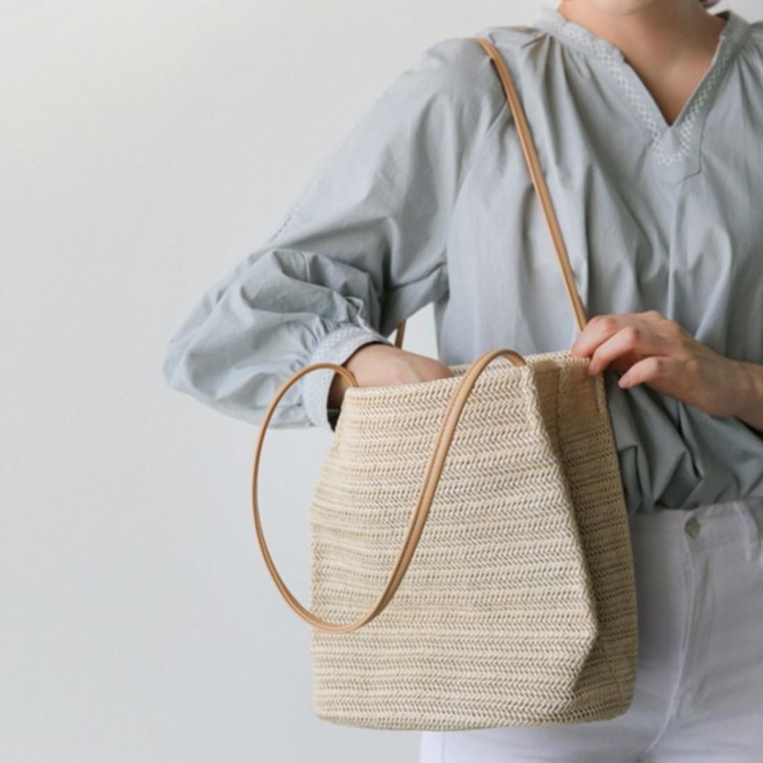 SALE BRAND NEW IN BAG Slouchy Straw Weaved Beach Tote Bag Women s Fashion Bags Wallets Tote Bags on Carousell