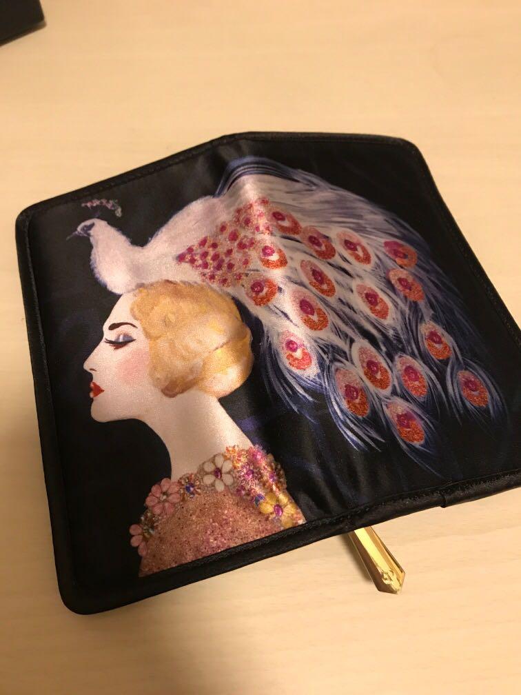 Brush case （分類：化妝品）位於 Hong Kong。 由 angelkoh 提交（商品編號 260355233，圖片 1）。簡介： 。