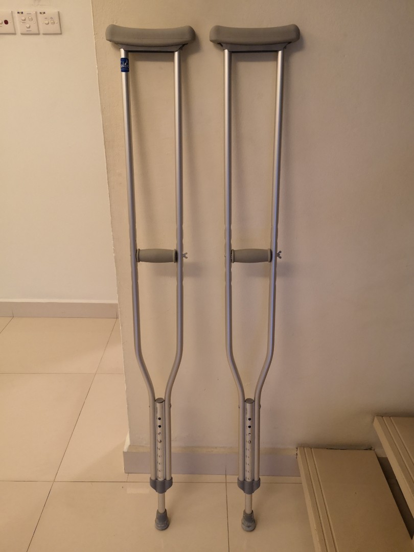 Crutches, Sports Equipment, Exercise & Fitness, Weights & Dumbells on