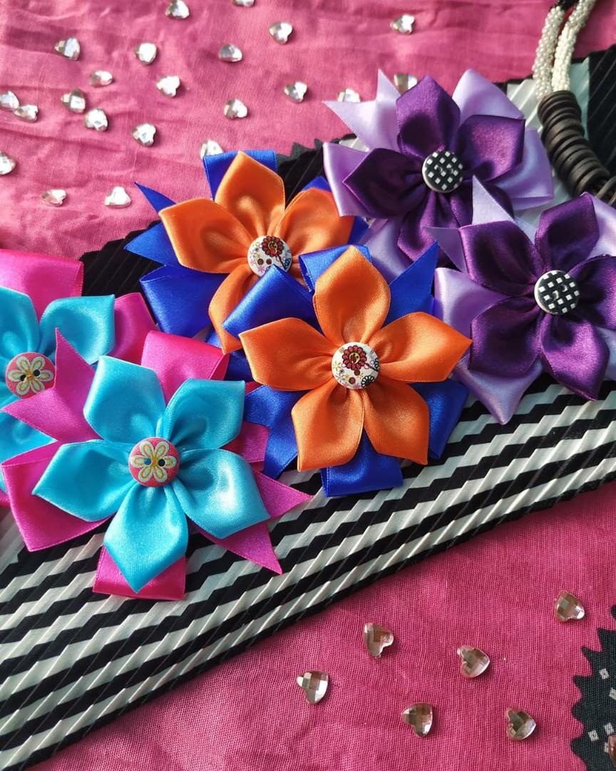 12 pcs. Flower plus Bow Hair Accessories (Category: Hair Accessories) located in Taytay. Submitted by ladiesbazaar (Listing ID 260312231, Image 1). Description: You'll get one dozen (design of your choice) for just Php 200!!! Very affordable, perfect girft for birthday, Christmas, even for giveaways or souvenirs . So cute when worn. Note: Requires Payment (half or full) before making it. Shipping Fee is 60 pesos to 75 depends on the quantity. (Fo