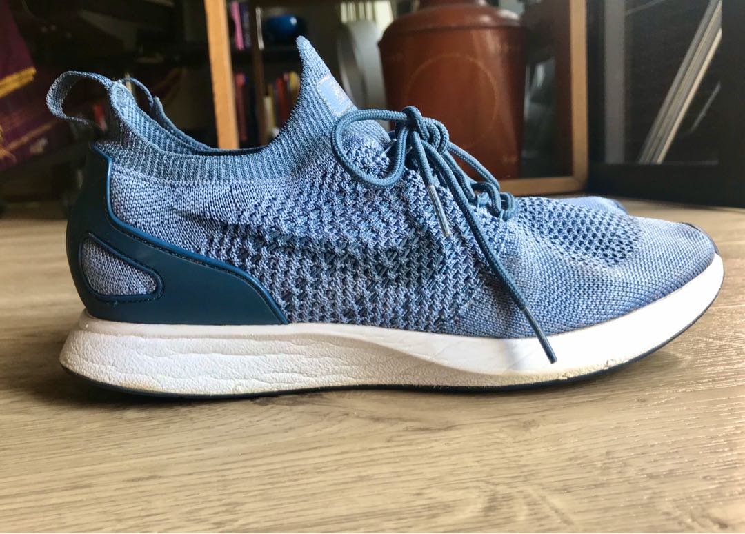 flyknit nike blue