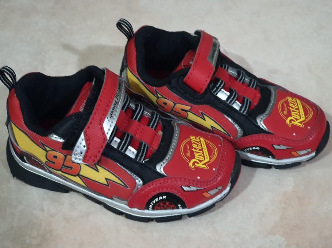 Stride rite top lightning mcqueen shoes