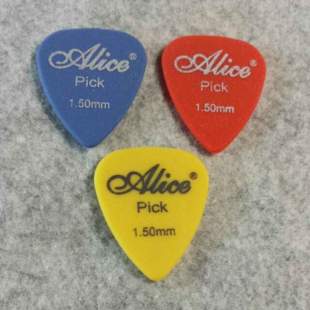 Rough Matte Alice Pick 1.50 mm Thick Pick For Better Grip