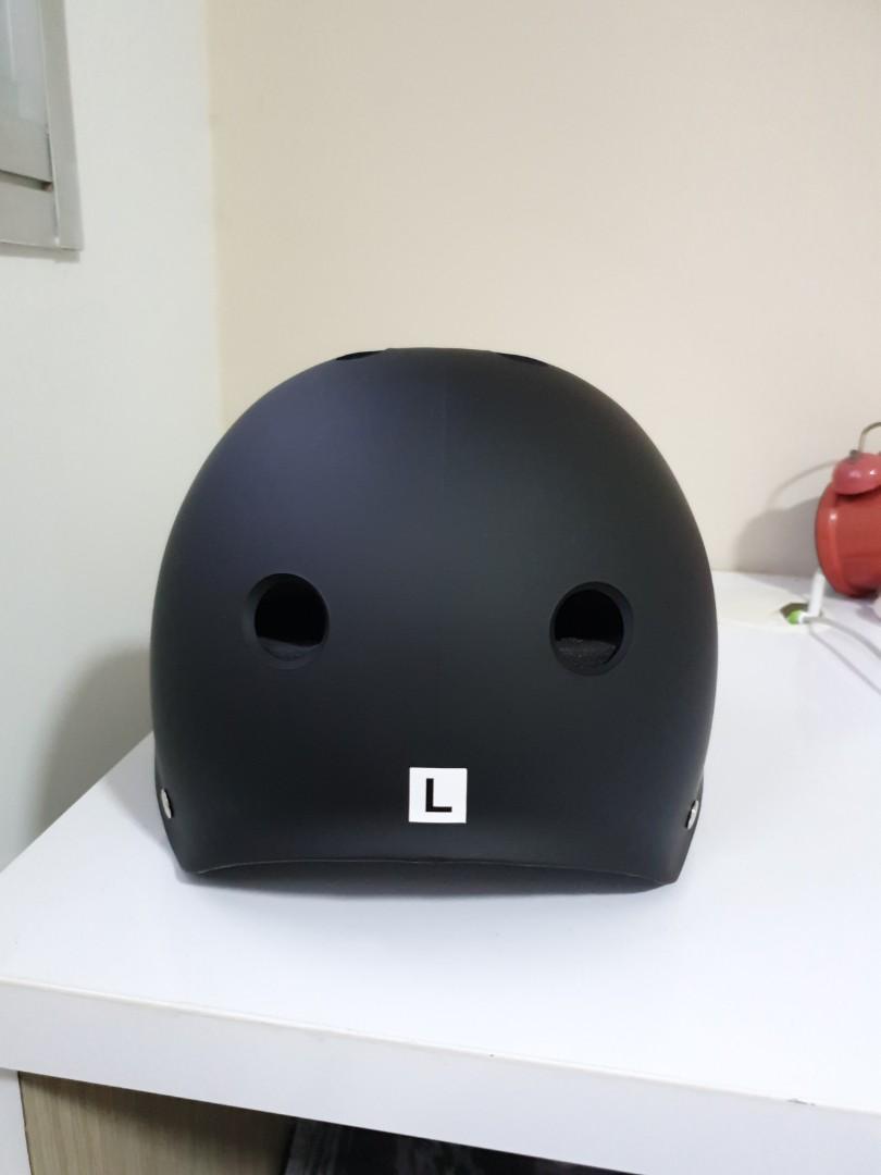 Skateboarding Helmet, Motorcycles, Motorcycle Accessories on Carousell