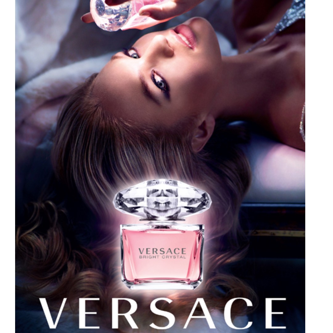 Parfum premium. Versace Bright Crystal, 2006. Versace Bright Crystal 90ml. Версаче Брайт Кристалл реклама аромата. Парфюм Versace Bright Crystal.