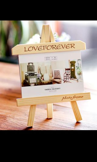 Affordable wedding photo album table decoration For Sale