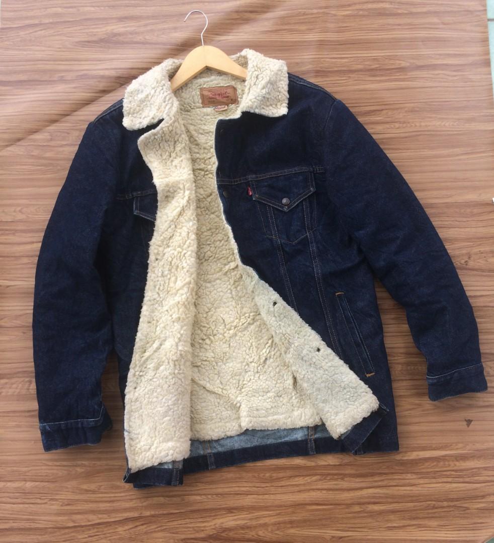 levi's long trucker jacket