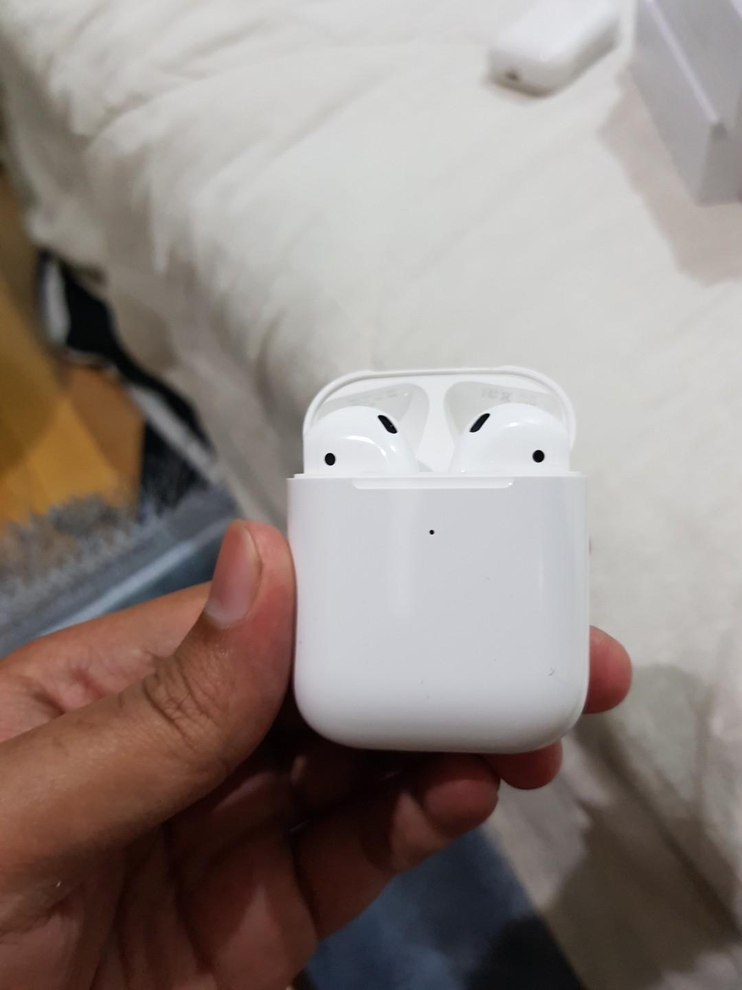 pendant Schedule Anyone Airpods 2 1:1 (SUPERCOPY), Audio, Earphones on Carousell