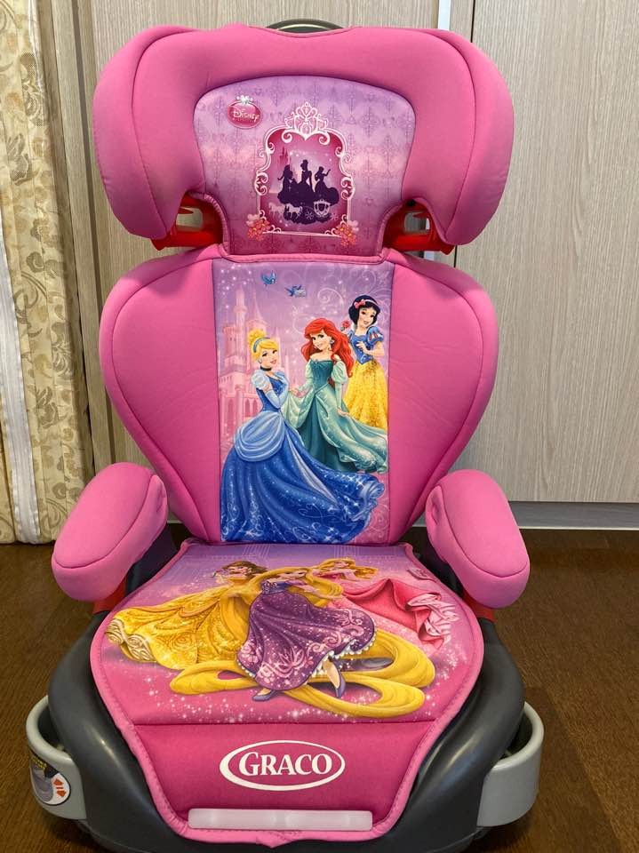 Graco car seat for girl, Babies & Kids, Going Out, Car Seats on Carousell