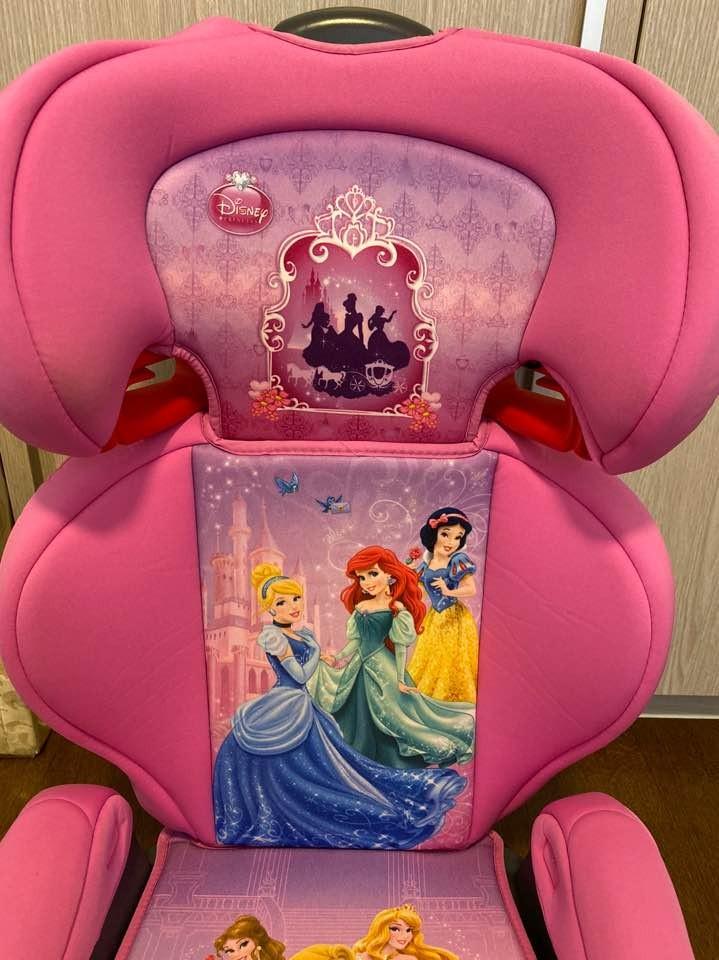 Graco car seat for girl, Babies & Kids, Going Out, Car Seats on Carousell