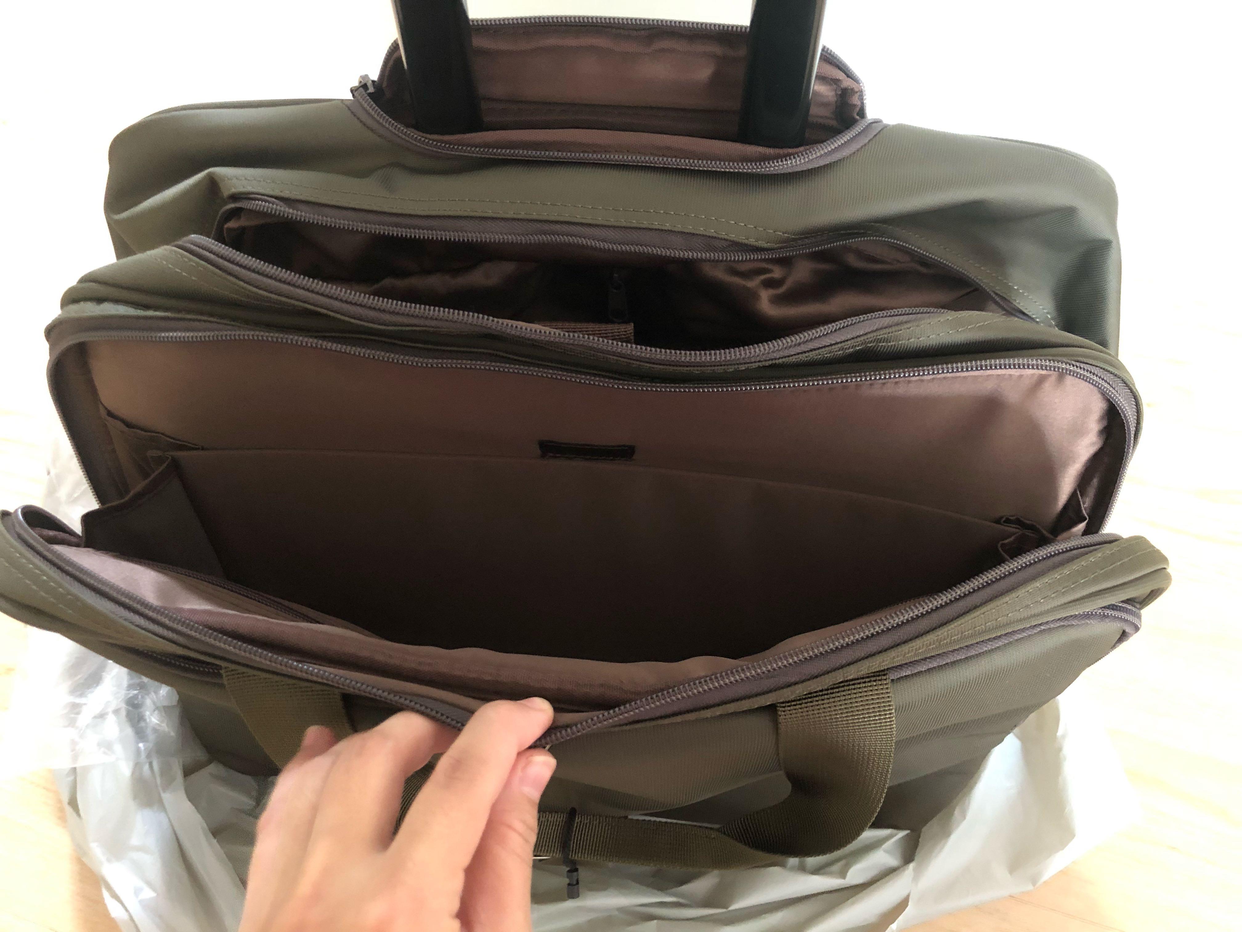Hush Puppies Trolley Bag, Hobbies & Toys, Travel, Luggage on Carousell