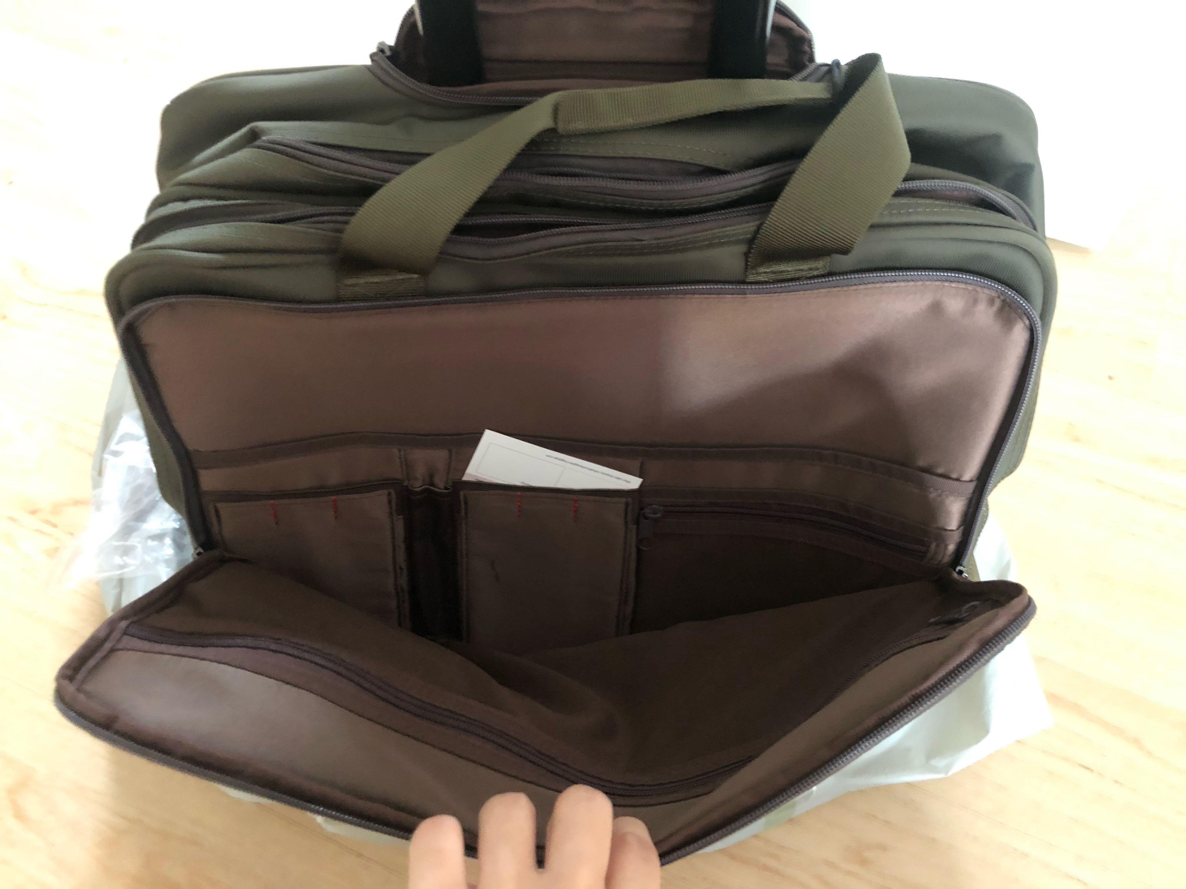 Hush Puppies Trolley Bag, Hobbies & Toys, Travel, Luggage on Carousell