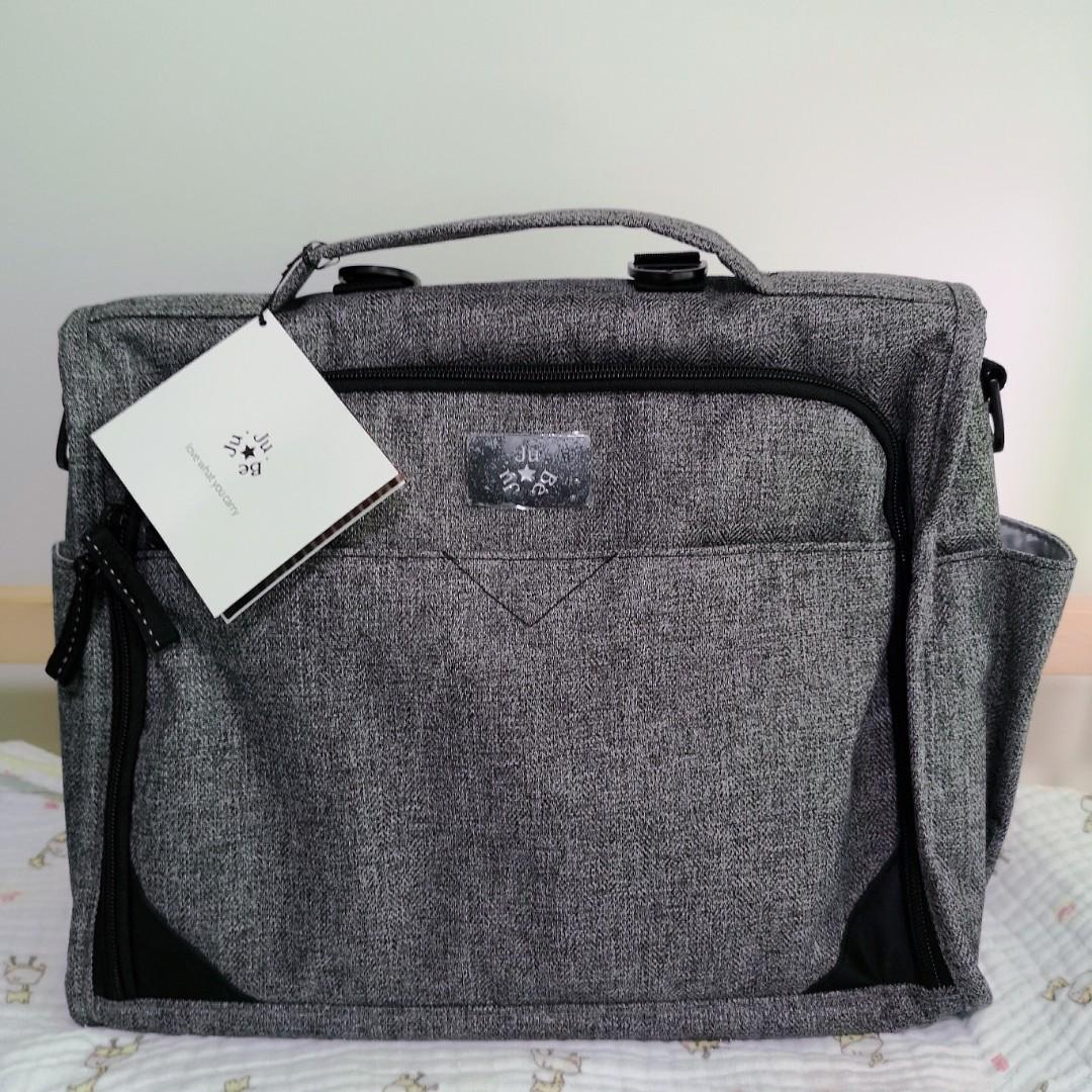 Jujube classic convertible nappy bag graphite store