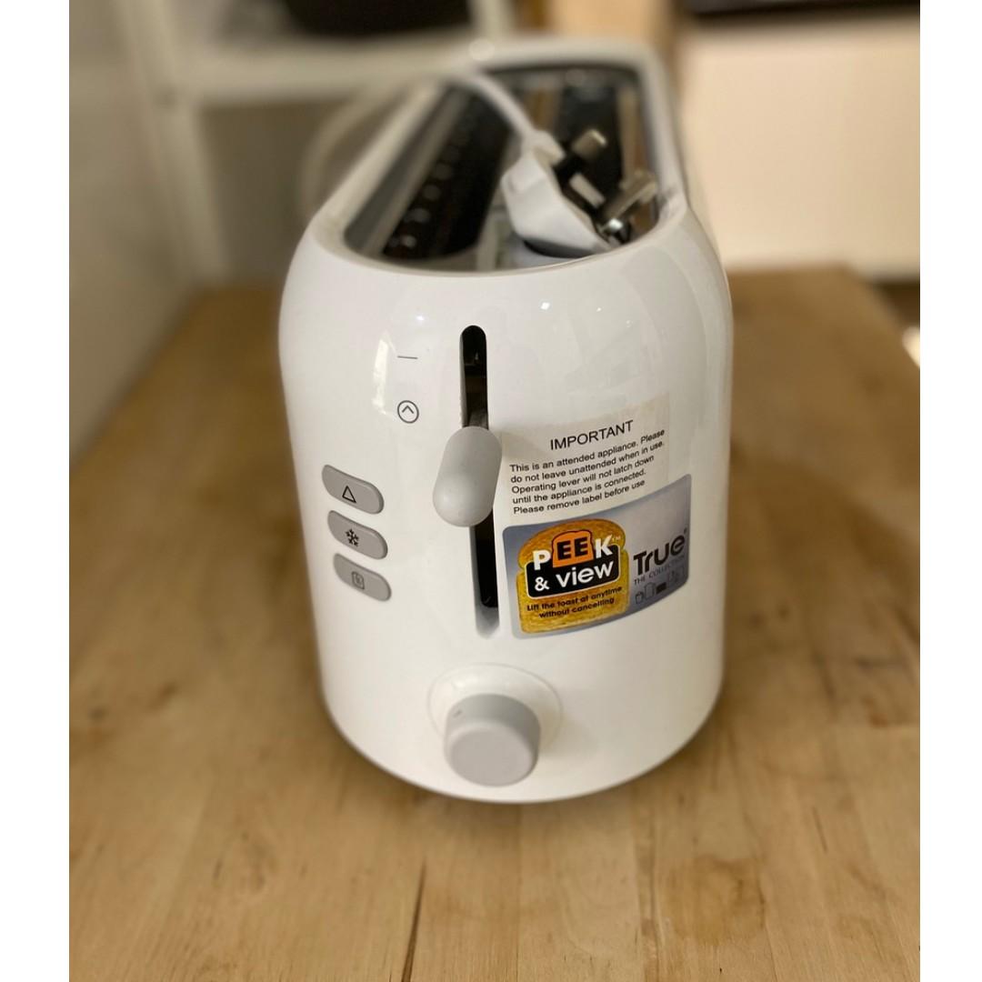 KENWOOD TTP210 4SLICE TOASTER, TV & Home Appliances, Kitchen