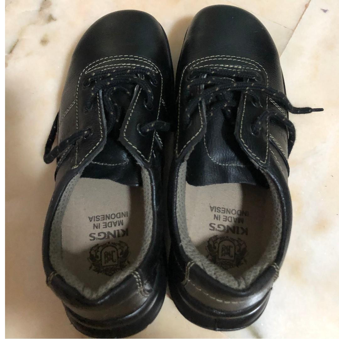 KING S KWS800 SERIES SAFETY SHOE Men s Fashion Footwear Boots on Carousell