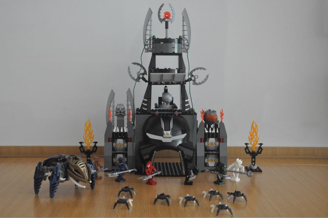 Lego Bionicle 8758 Tower of Toa