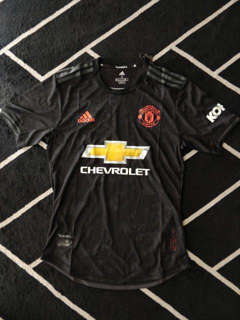 Manchester united climachill jersey top