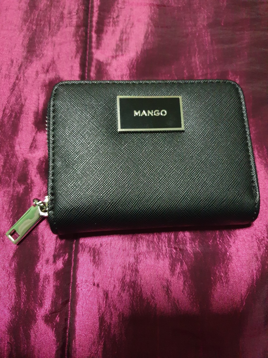 Mango small best sale wallet