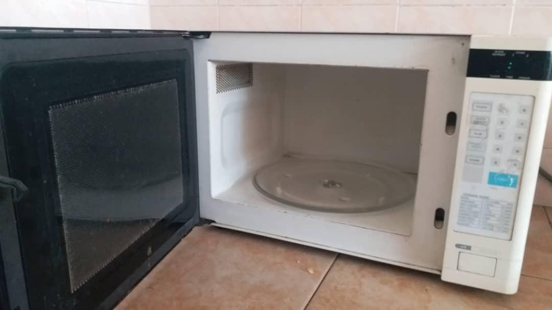 Philips Microwave Oven, TV & Home Appliances, Kitchen Appliances, Ovens