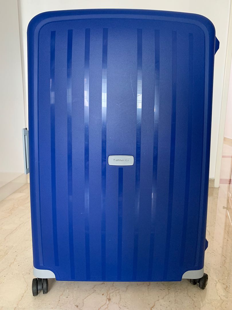 Samsonite XL luggage (made in Europe), Hobbies & Toys, Travel, Luggage
