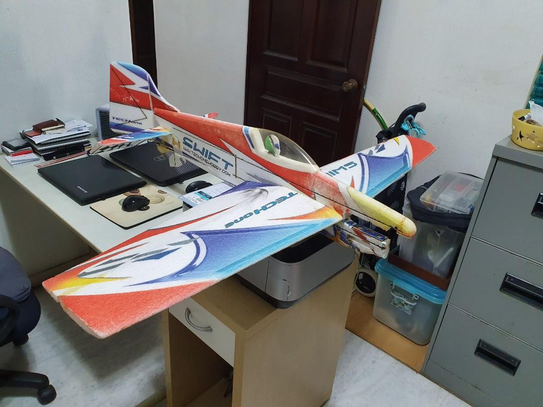 swift rc plane
