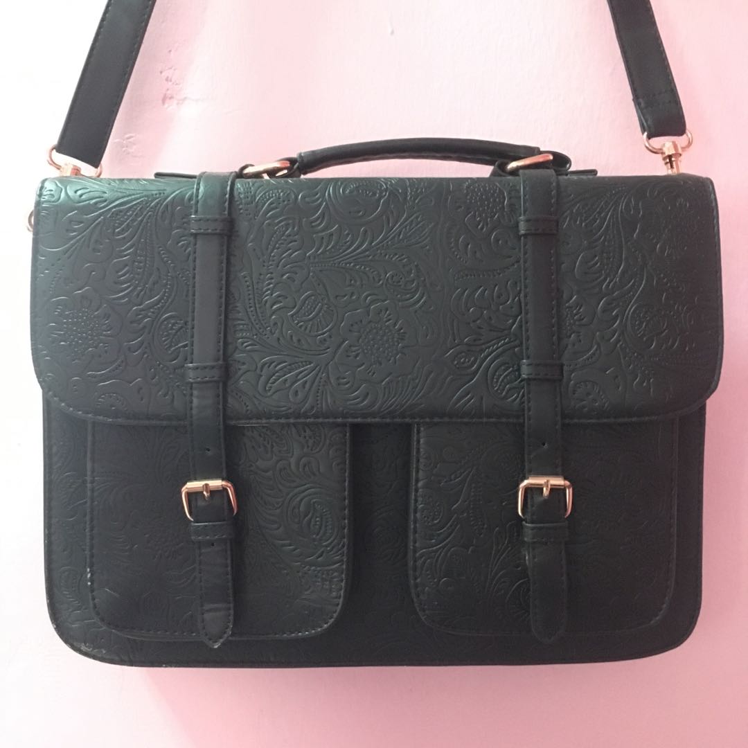 Typo hot sale sling bag