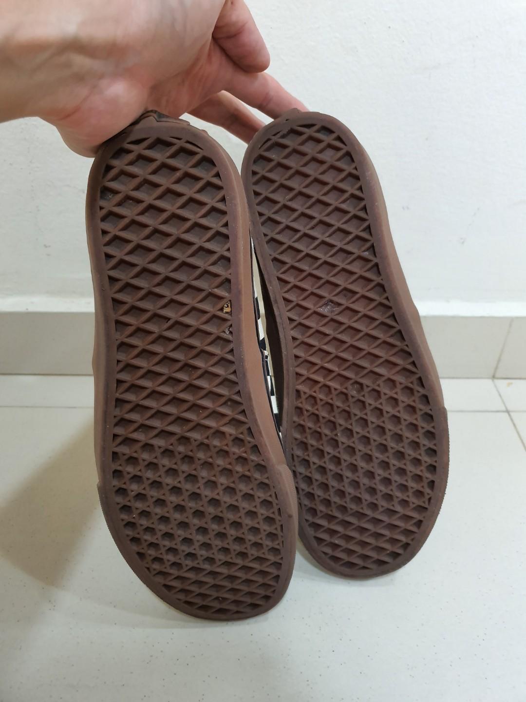 vans checkerboard gum sole