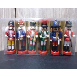 4 foot nutcrackers for sale