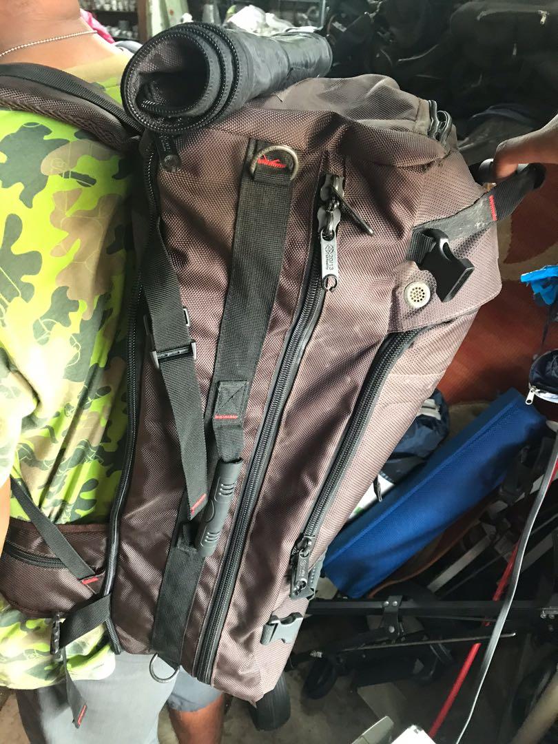 Ao Si Man Ni backpack