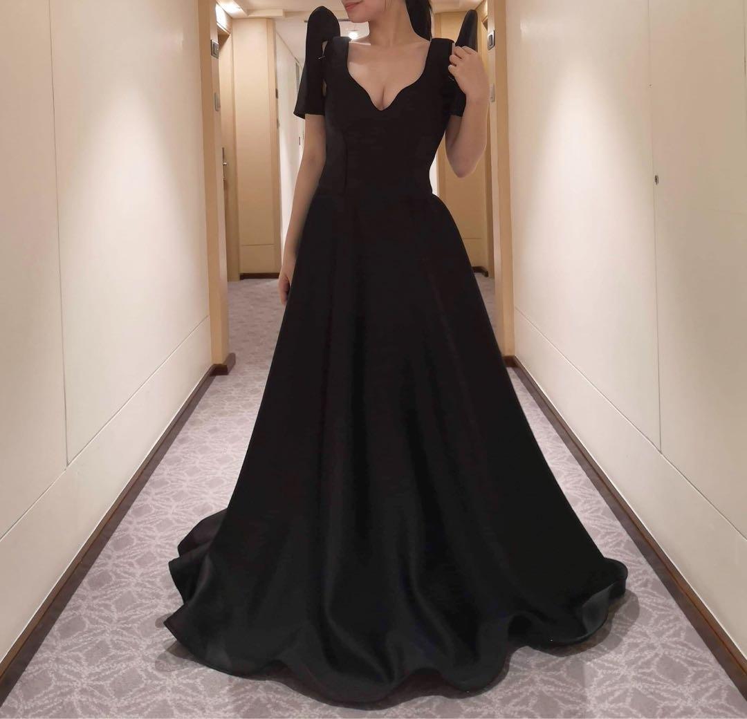 black filipiniana gown
